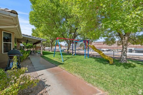 Tiny photo for 2051 E WASHINGTON RD, Washington, UT 84780 (MLS # 2116502)