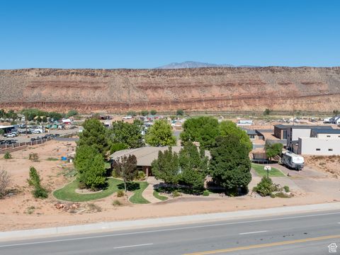 Tiny photo for 2051 E WASHINGTON RD, Washington, UT 84780 (MLS # 2116502)