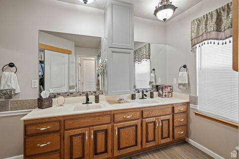 Tiny photo for 2051 E WASHINGTON RD, Washington, UT 84780 (MLS # 2116502)