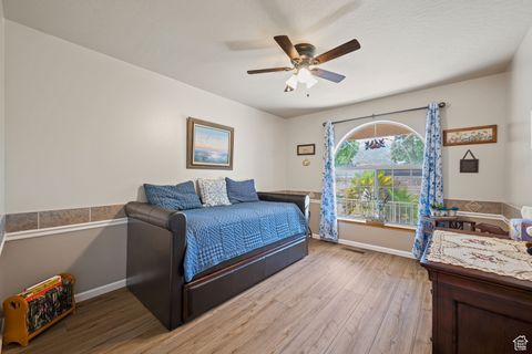 Tiny photo for 2051 E WASHINGTON RD, Washington, UT 84780 (MLS # 2116502)