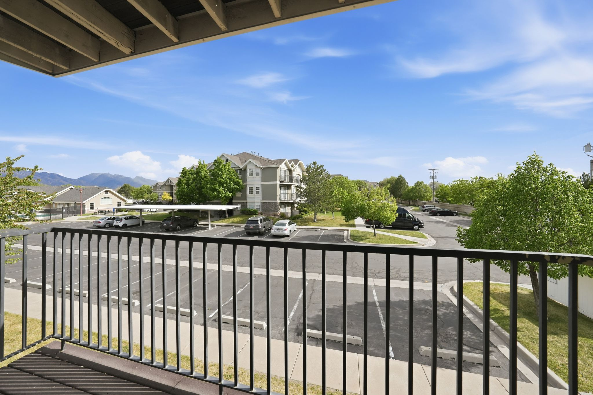 VIVANTE PHASE 10 CONDO - Residential