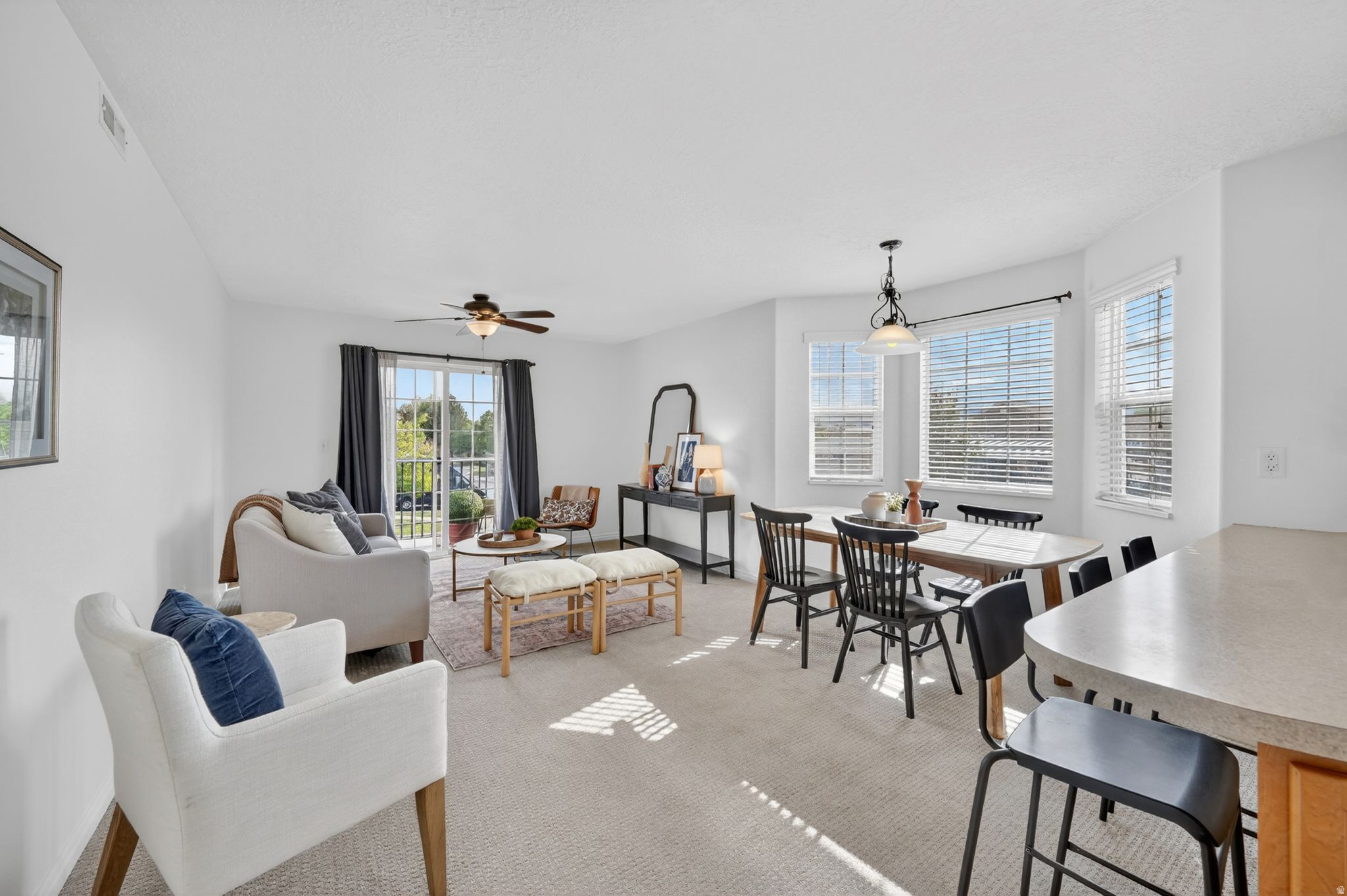 VIVANTE PHASE 10 CONDO - Residential