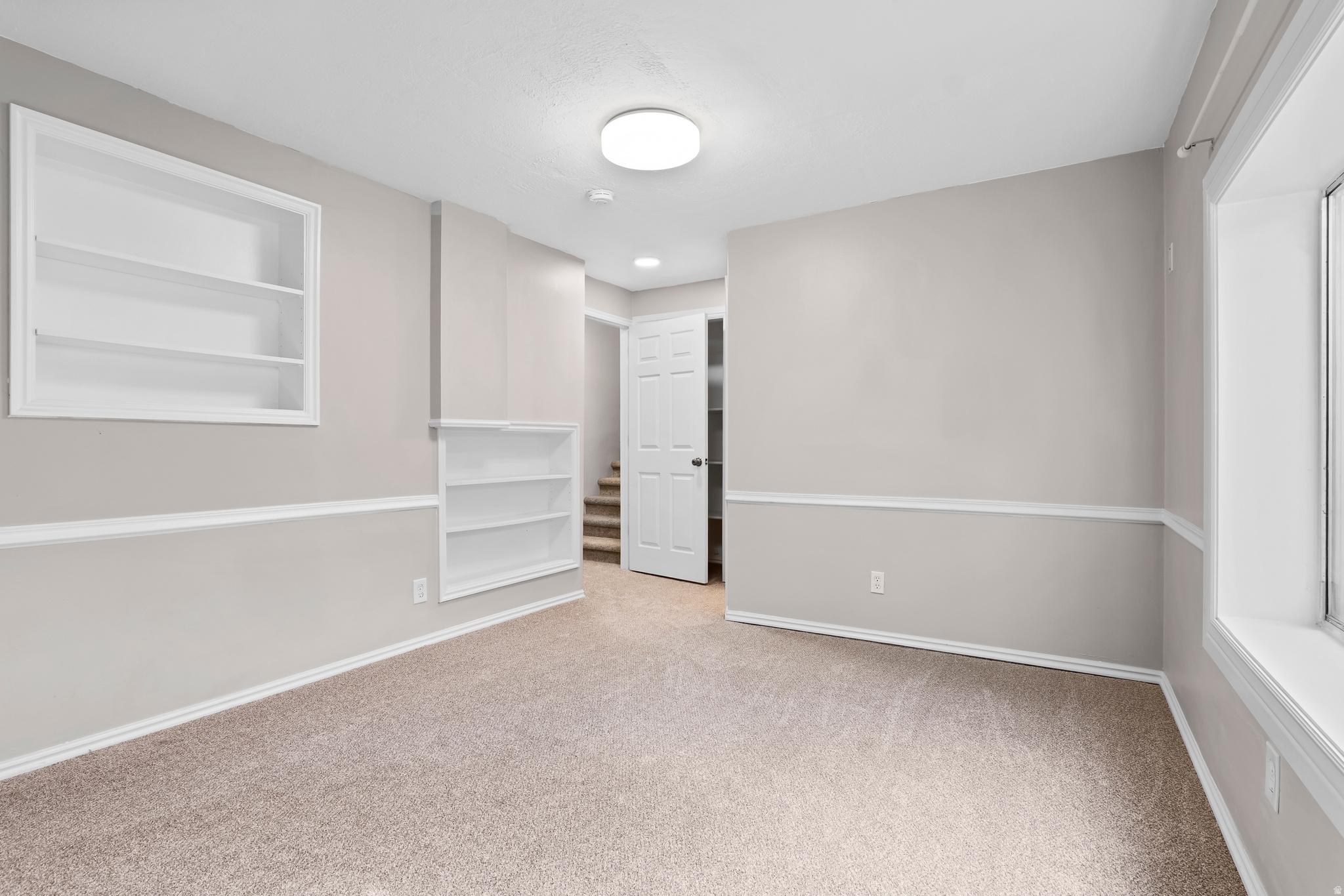 SUNSET ESTATES - Residential