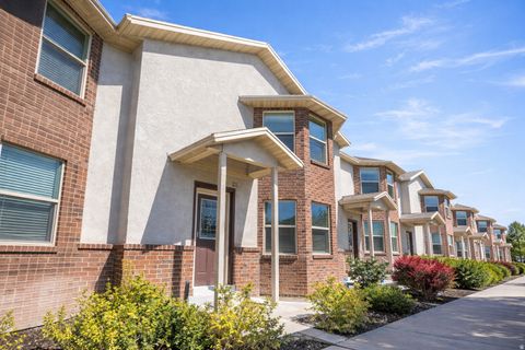 Photo of 101 E 630 N #27, Smithfield, UT 84335 (MLS # 2135872)