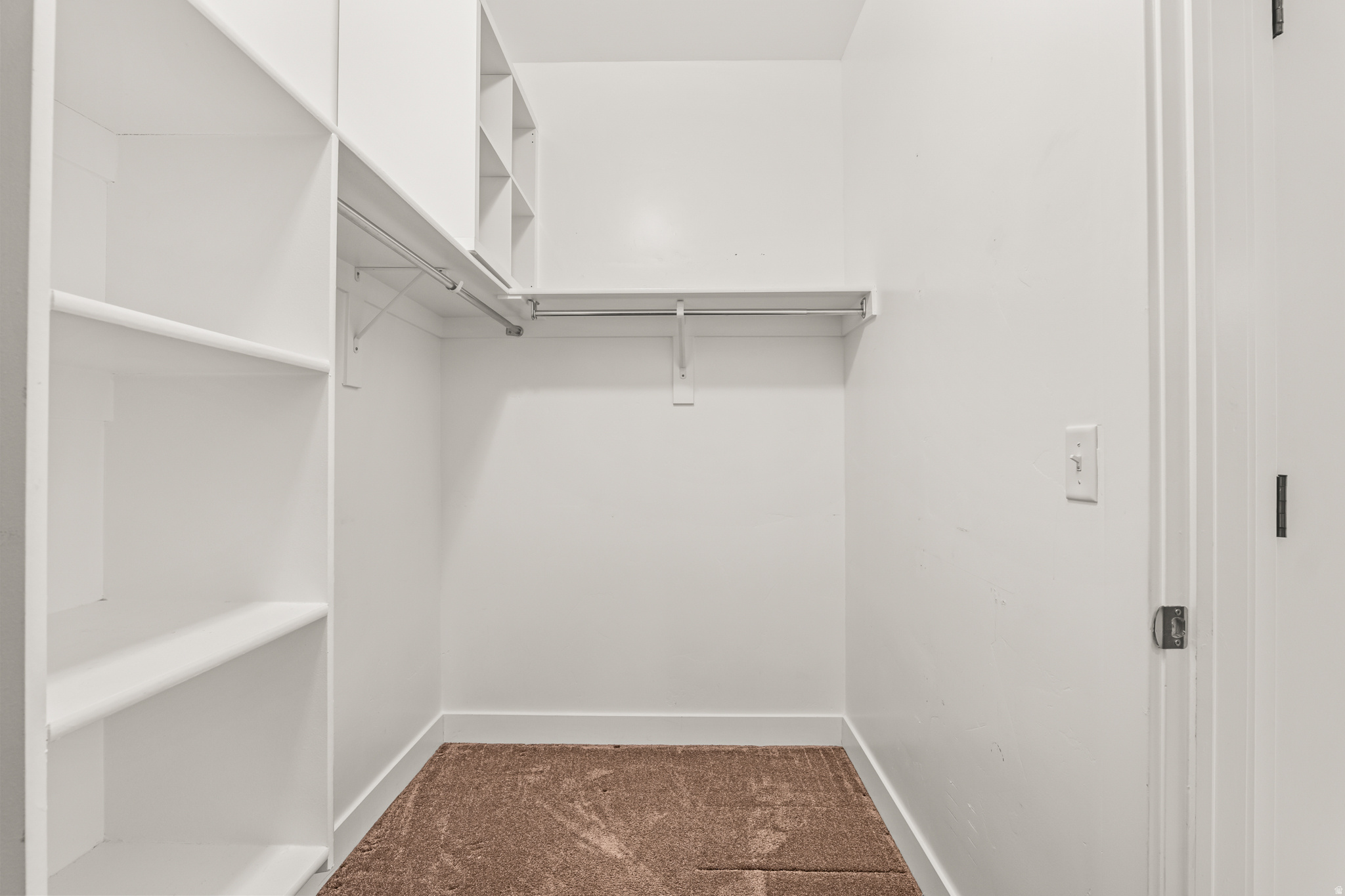 LINDON CREEKSIDE COTTAGES - Residential Income