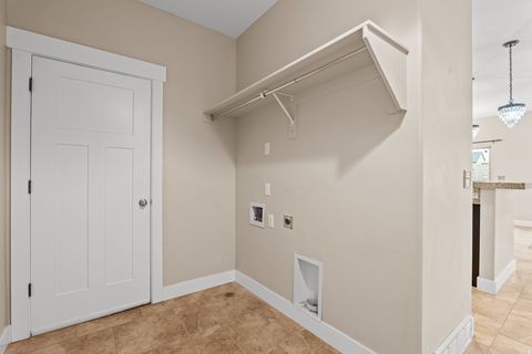 Tiny photo for 1596 W 480 N, Lindon, UT 84042 (MLS # 2125903)