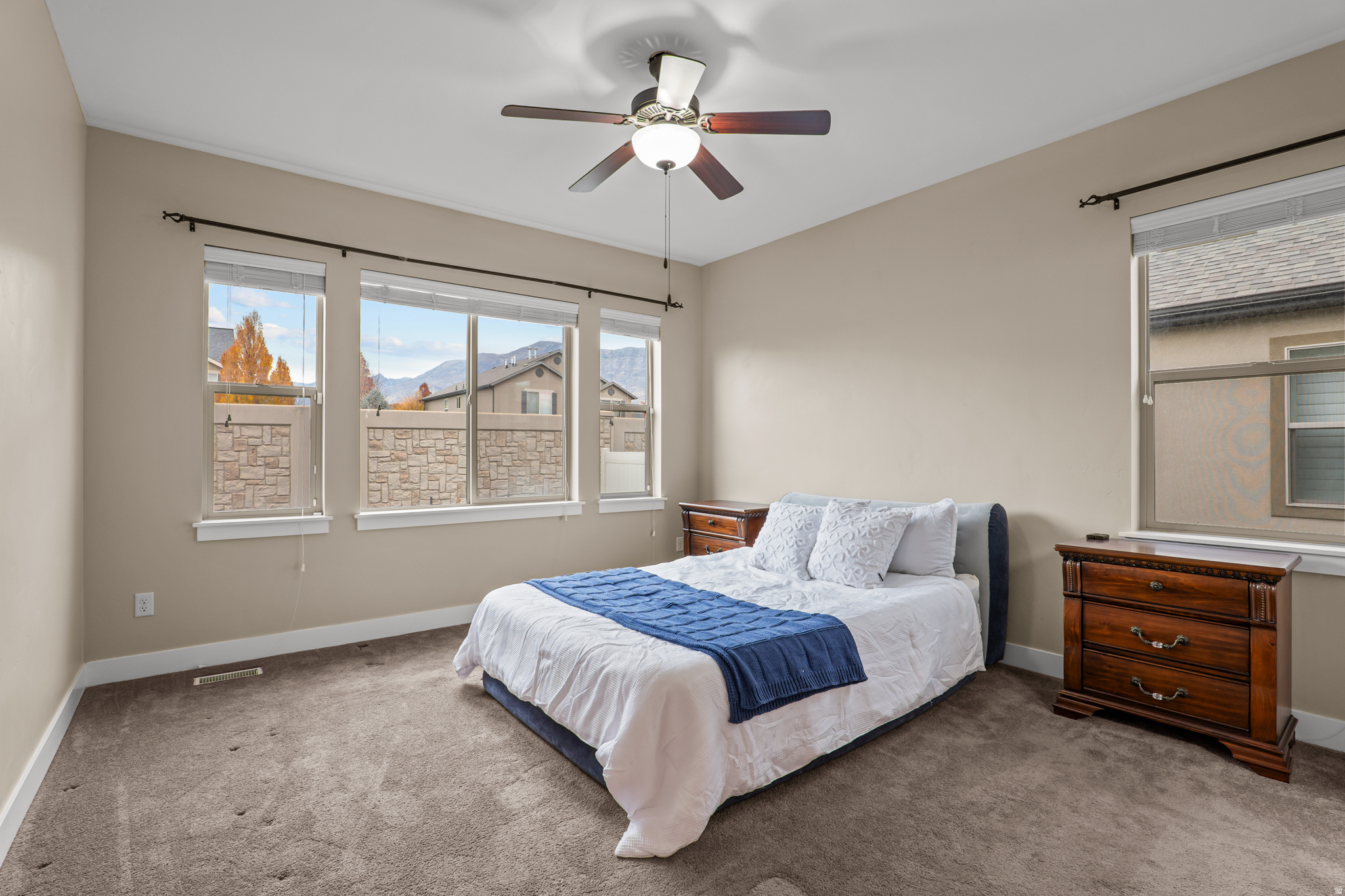 LINDON CREEKSIDE COTTAGES - Residential Income