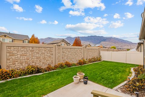 Tiny photo for 1596 W 480 N, Lindon, UT 84042 (MLS # 2125903)