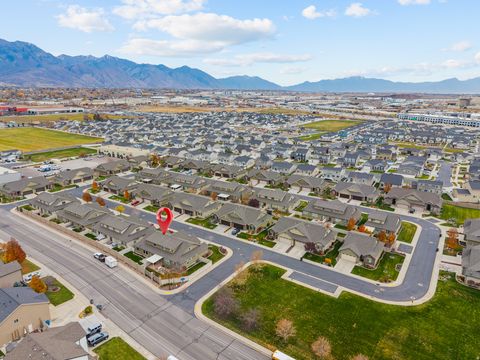 Tiny photo for 1596 W 480 N, Lindon, UT 84042 (MLS # 2125903)