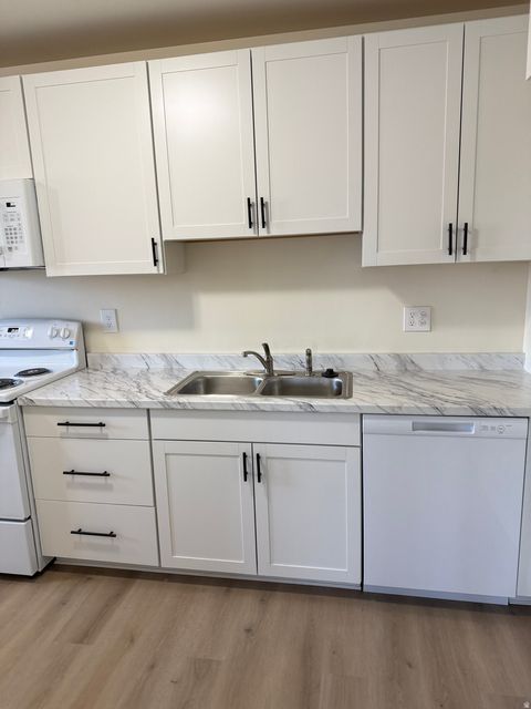 Tiny photo for 4352 S 3600 W, West Valley City, UT 84119 (MLS # 2147032)