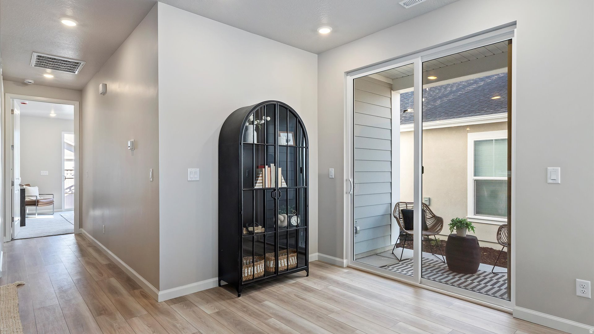 DAYBREAK SPRINGHOUSE - Residential