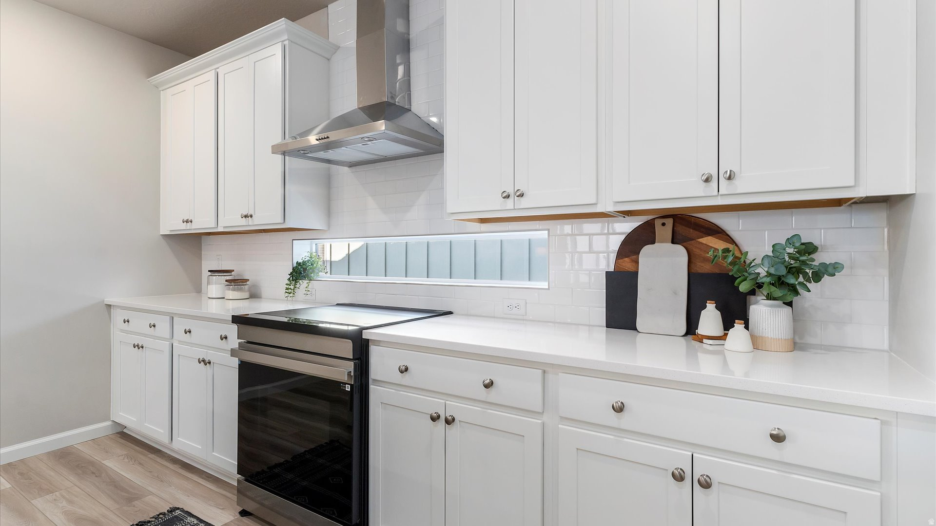 DAYBREAK SPRINGHOUSE - Residential