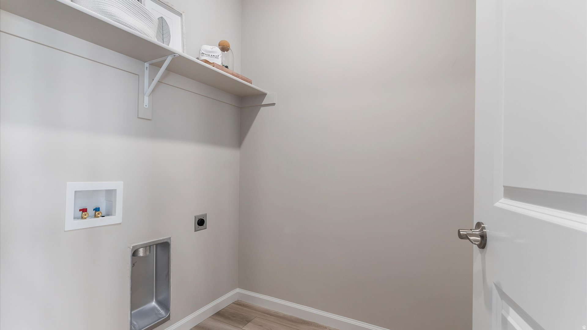 DAYBREAK SPRINGHOUSE - Residential