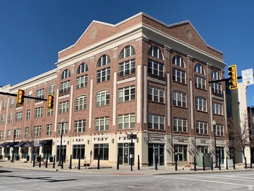 LIKE NEW CONDO! Open floorplan,Canned lighting, 9 ft ceilings, kitchen w/granite counters,microwave,new dishwasher. Spacious bedrooms,large walk in closet in primary,dual sinks.soaking tub,neutral colors. On site gym and beautiful owners lounge.  Shared and reserved covered parking. MAY BE LEASED by owner,at least 6 month agreement There is a condo key in Supra on west side door by parking lot but BUILDING HAS SECURE ACCESS AND MUST CALL LISTING AGENT FOR ENTRY