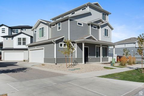 Tiny photo for 172 E STROLL AVE, Saratoga Springs, UT 84045 (MLS # 2114759)
