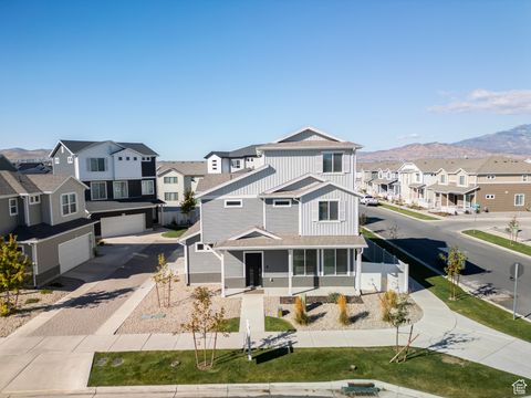 Tiny photo for 172 E STROLL AVE, Saratoga Springs, UT 84045 (MLS # 2114759)
