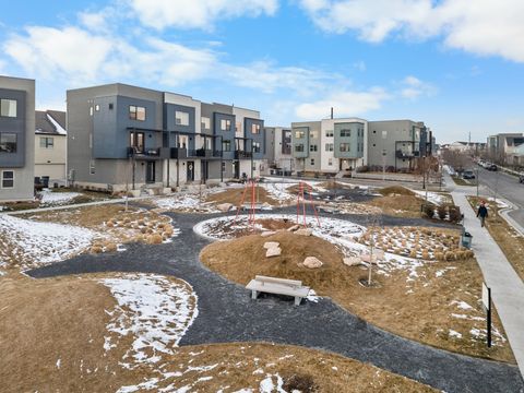 Tiny photo for 11362 S WILLOW WALK DR, South Jordan, UT 84009 (MLS # 2130526)