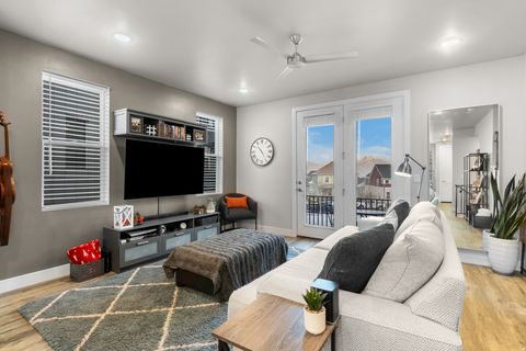 Tiny photo for 11362 S WILLOW WALK DR, South Jordan, UT 84009 (MLS # 2130526)