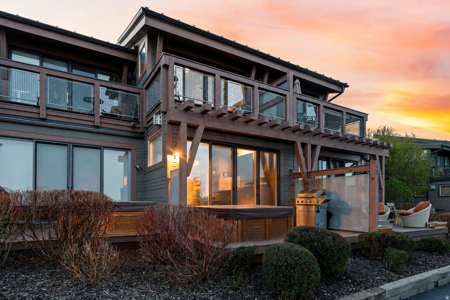 NEWPARK TOWNHOMES - Residential