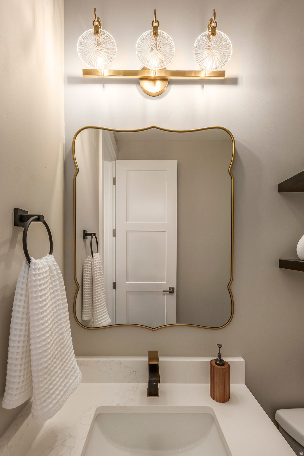 BEACON HILL - Residential