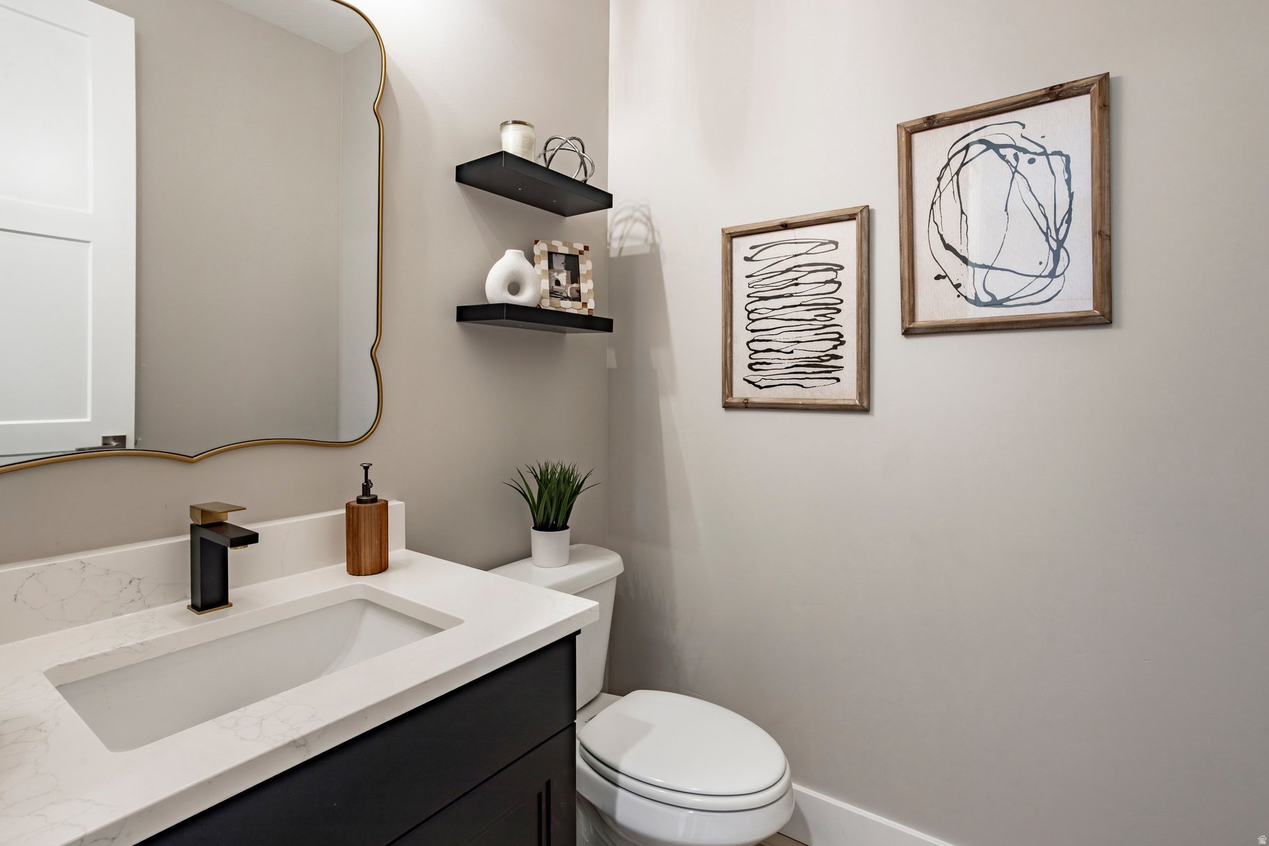 BEACON HILL - Residential