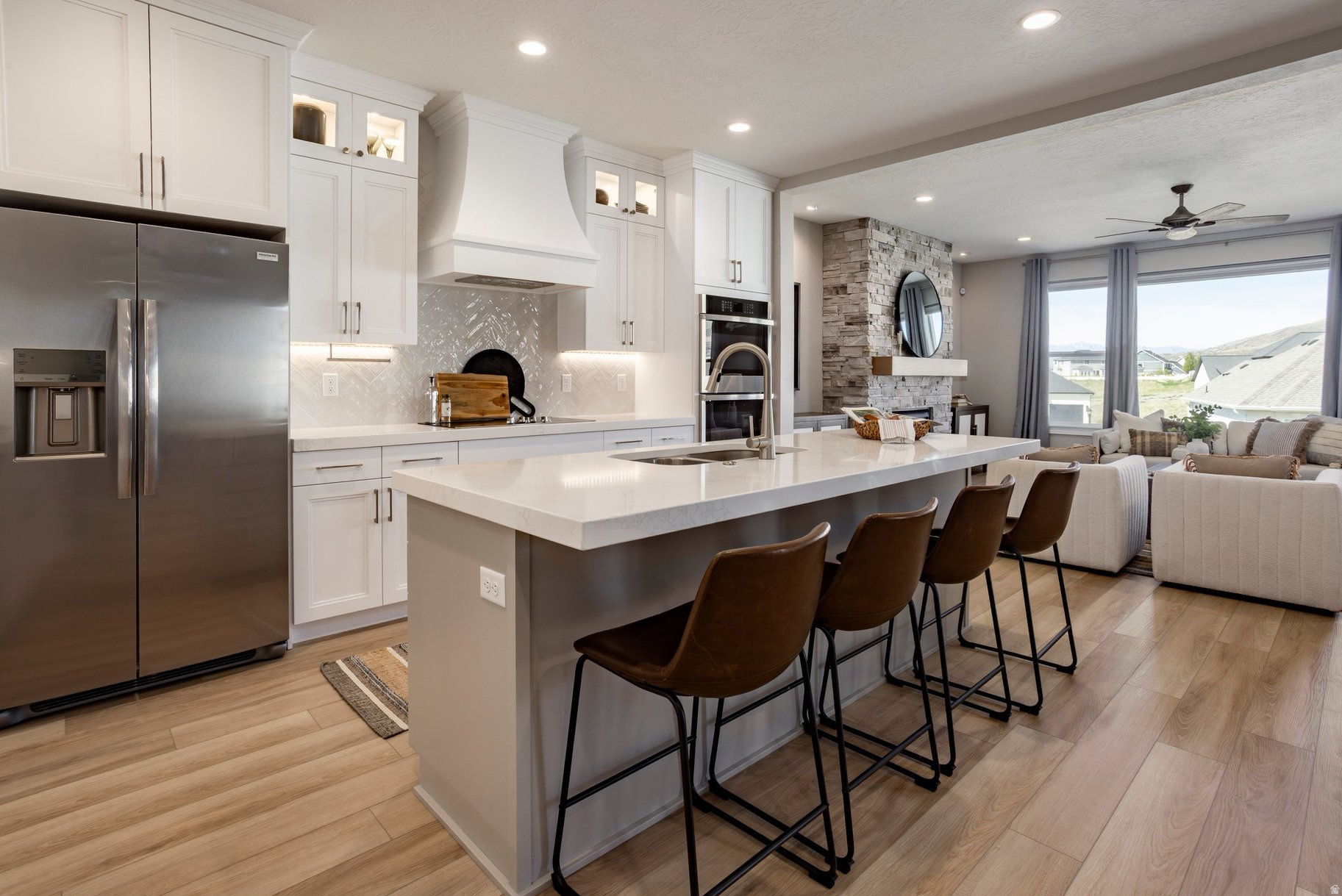 BEACON HILL - Residential