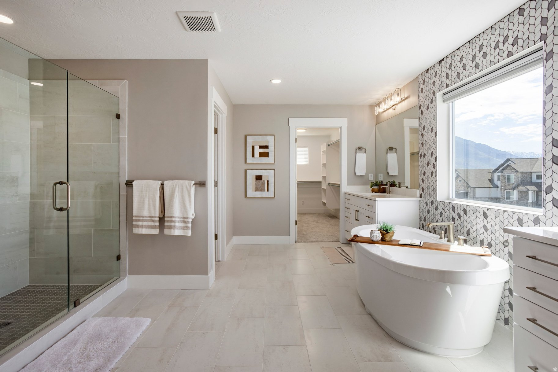 BEACON HILL - Residential