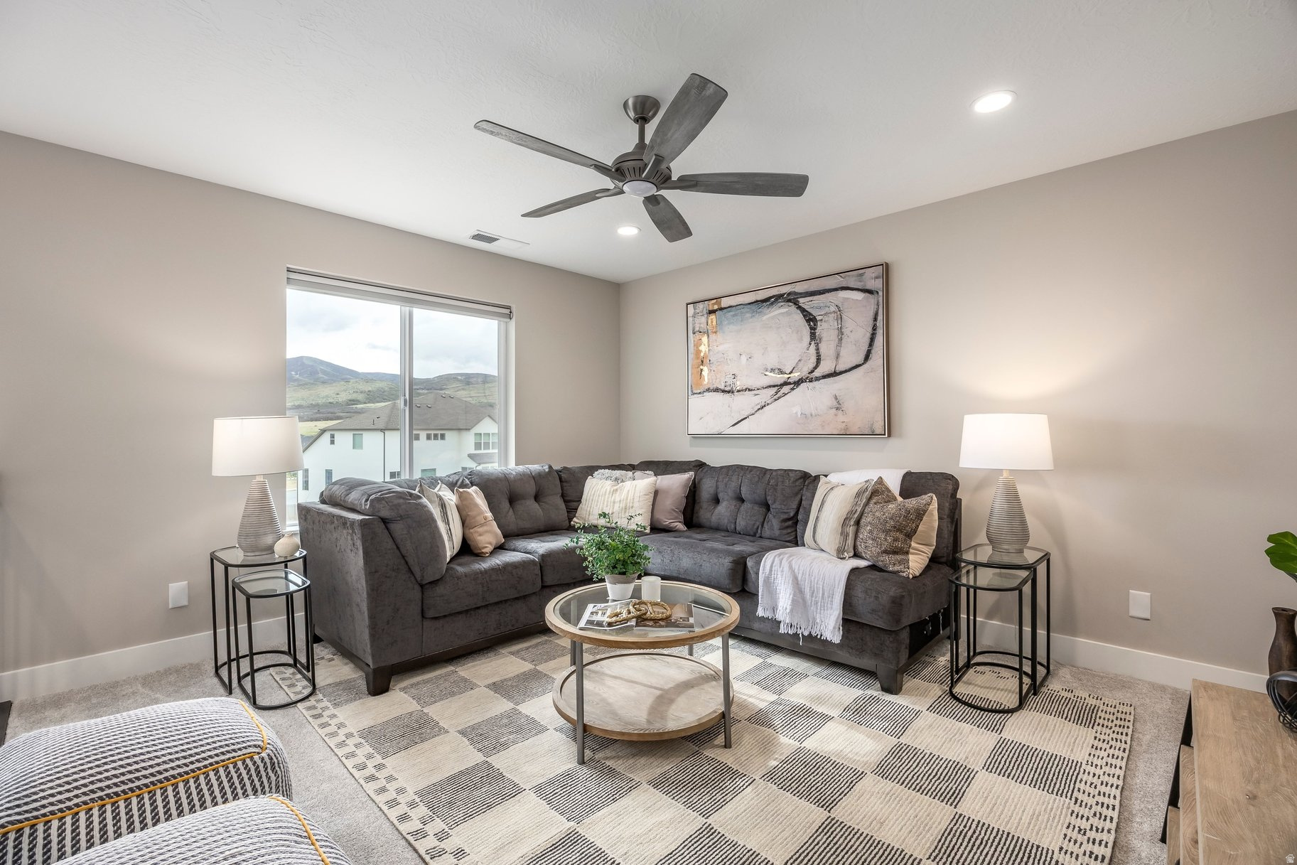 BEACON HILL - Residential