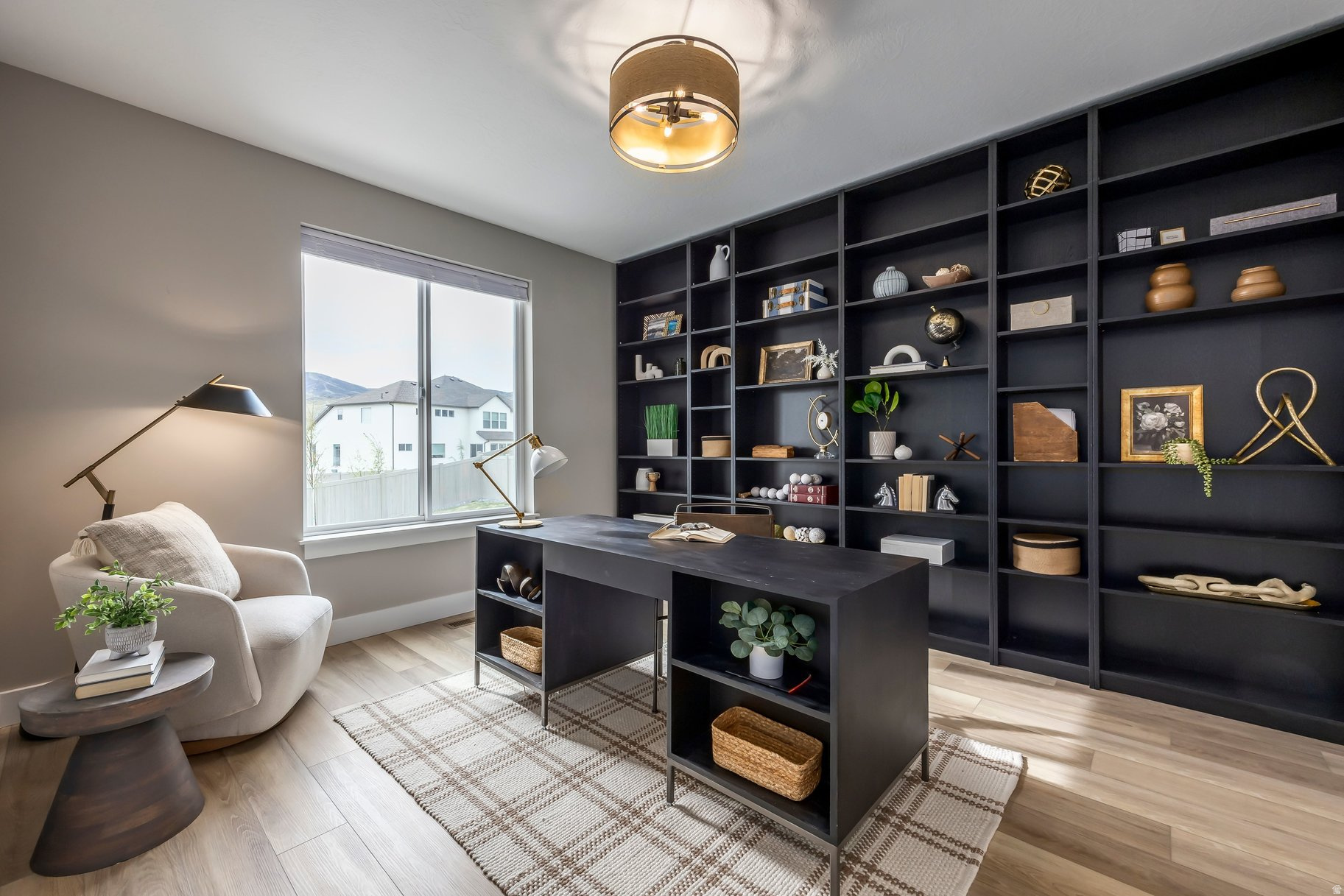 BEACON HILL - Residential