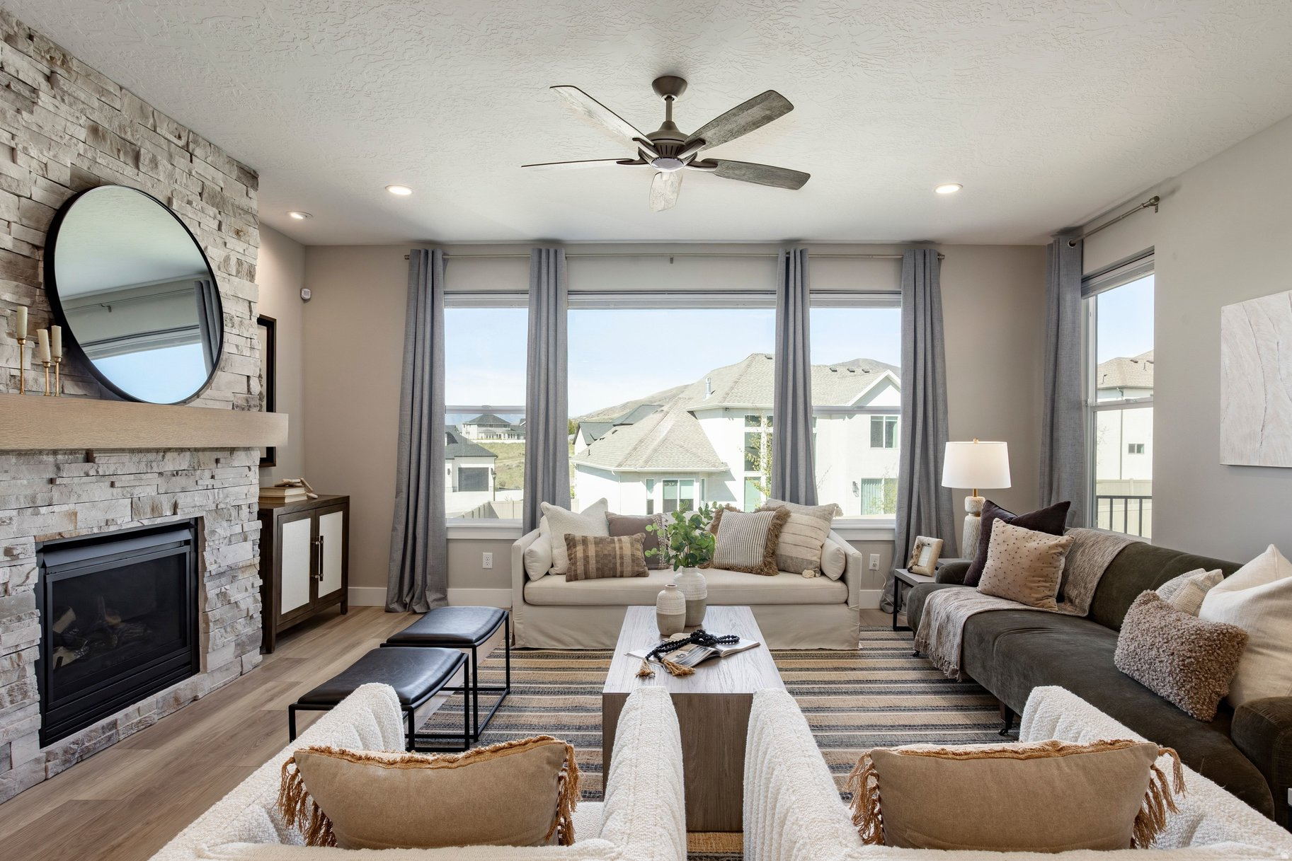 BEACON HILL - Residential