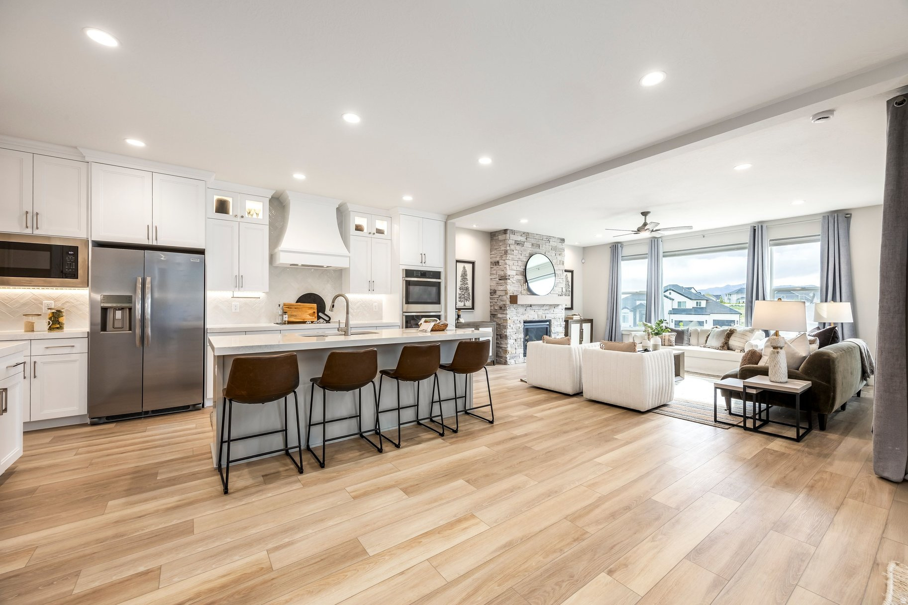 BEACON HILL - Residential