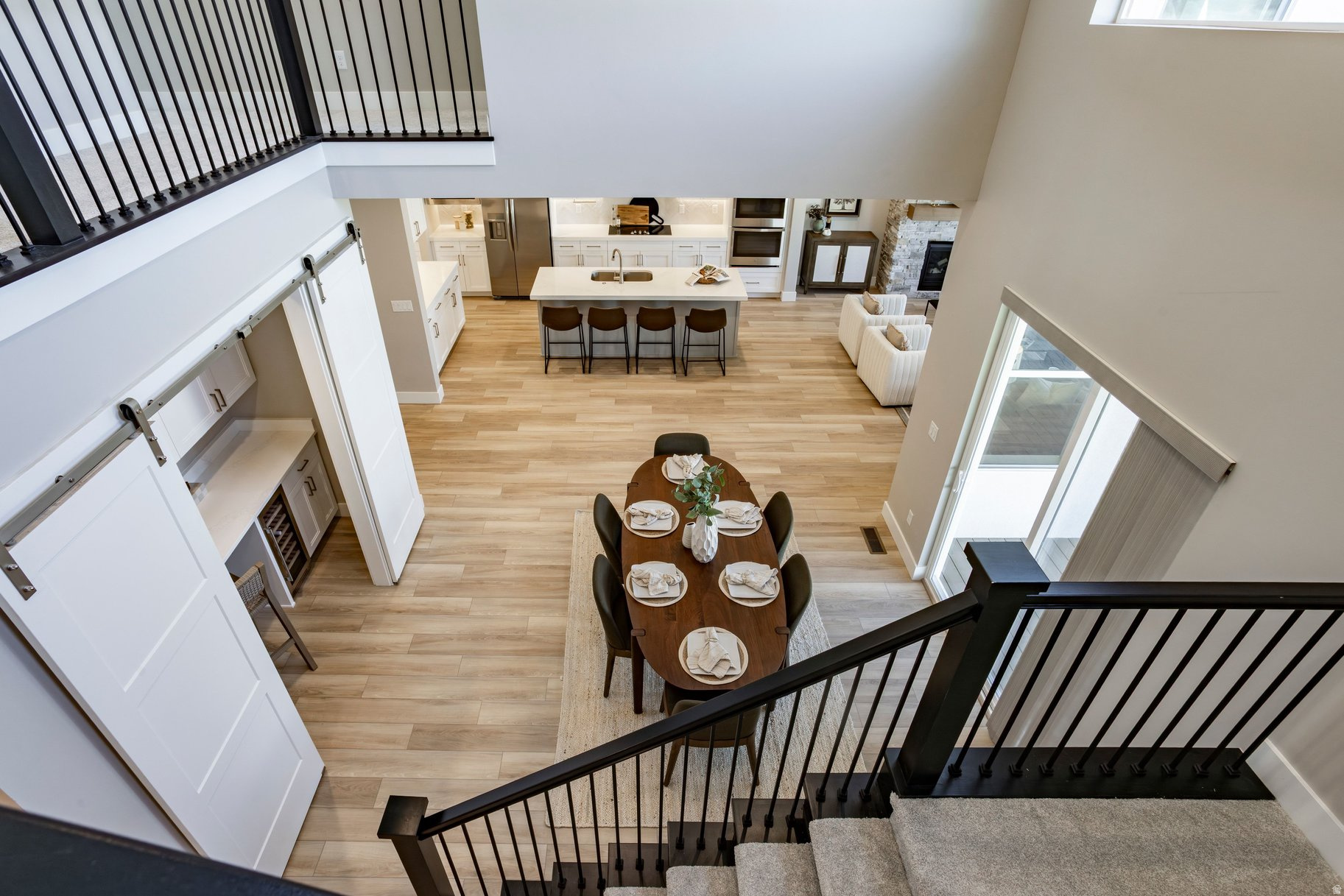 BEACON HILL - Residential