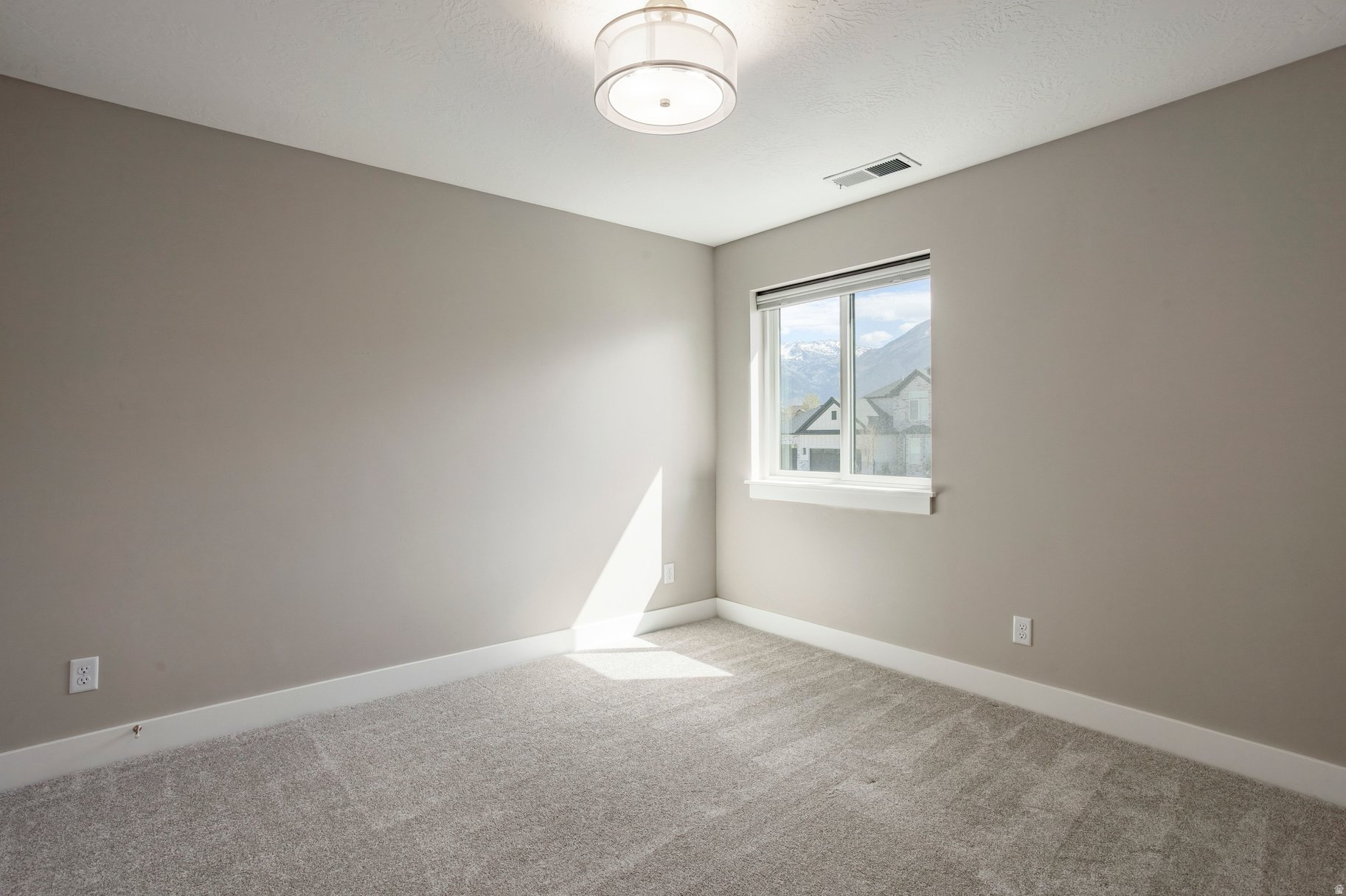 BEACON HILL - Residential