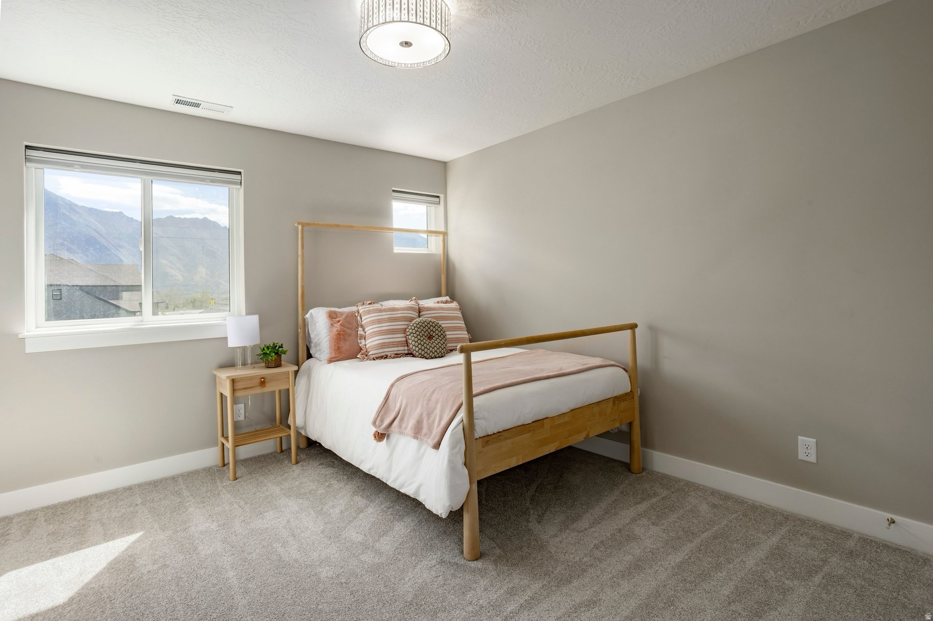 BEACON HILL - Residential