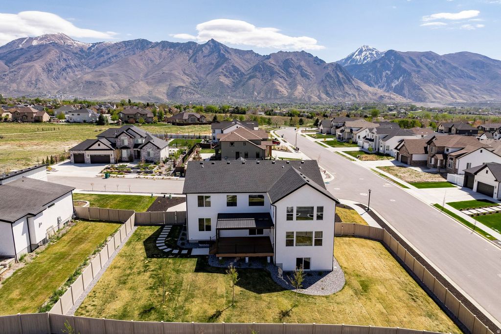 Photo of 12177 N SHADY BROOK LN, Highland, UT 84003 (MLS # 2153189)