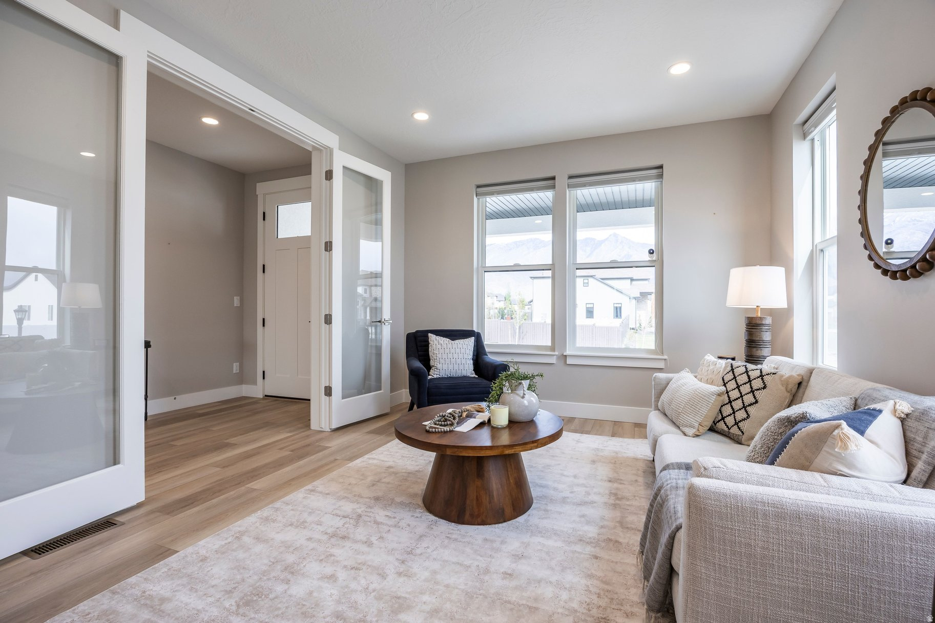 BEACON HILL - Residential