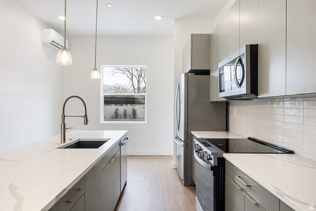 THE HARVEY - Residential