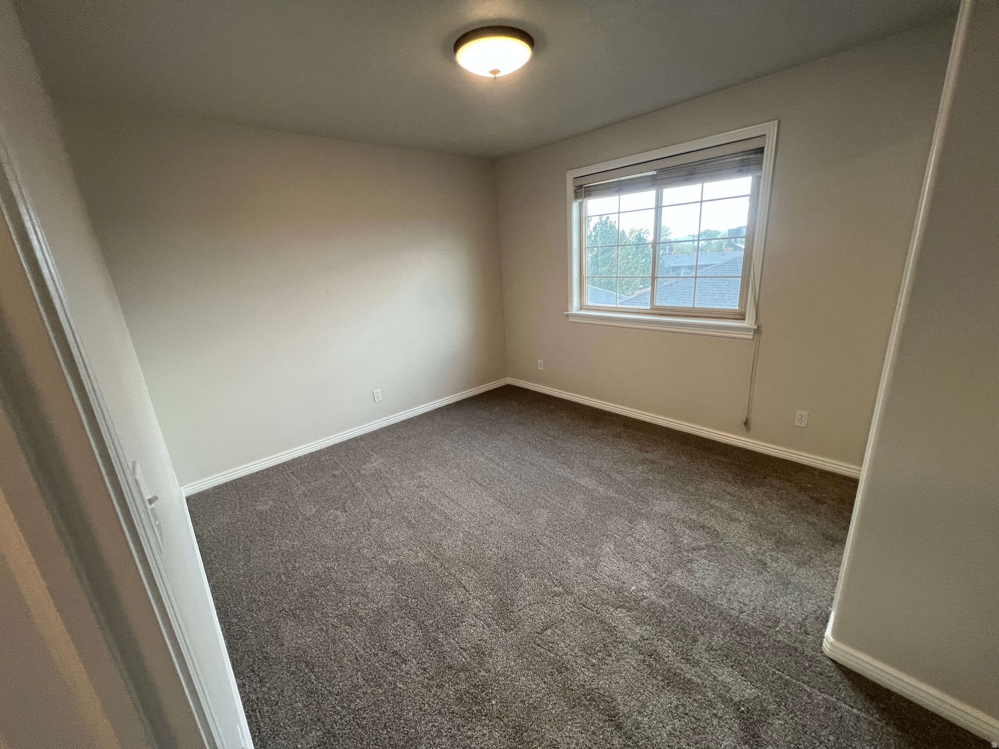 NORTH HAMPTON - Residential