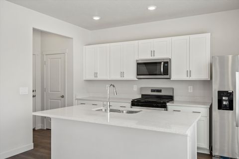 Tiny photo for 3412 N GINA ST, Eagle Mountain, UT 84005 (MLS # 2125399)
