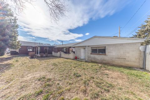 Tiny photo for 44 W WASHINGTON AVE, Murray, UT 84107 (MLS # 2133562)