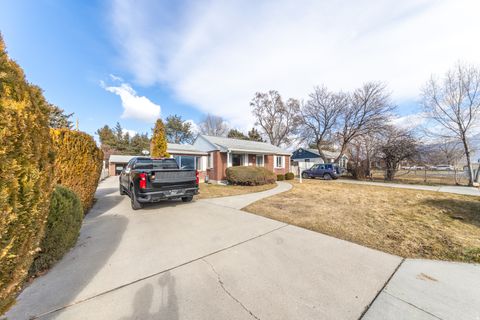 Tiny photo for 44 W WASHINGTON AVE, Murray, UT 84107 (MLS # 2133562)