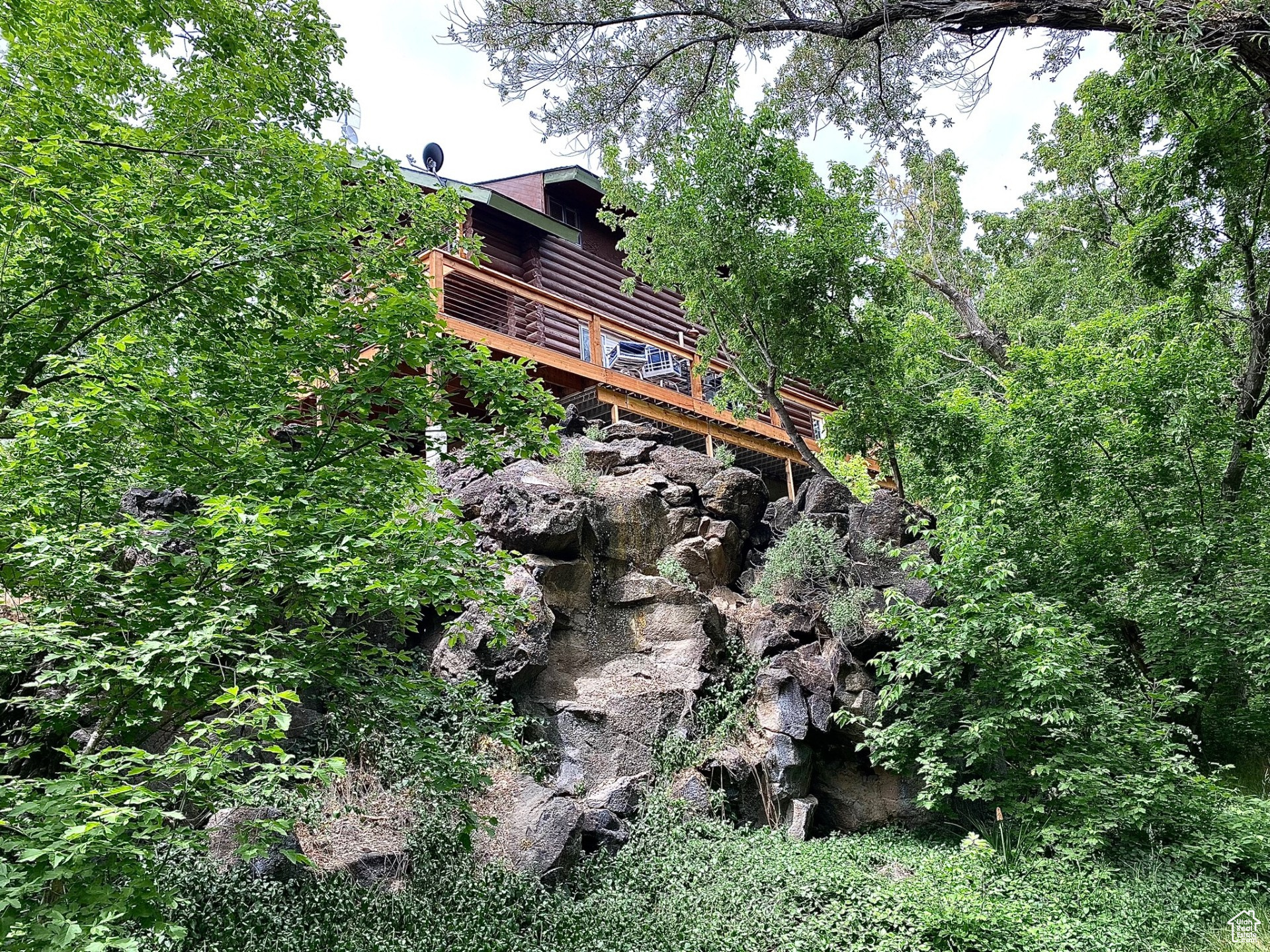 BROOKSIDE ESTATES - Residential