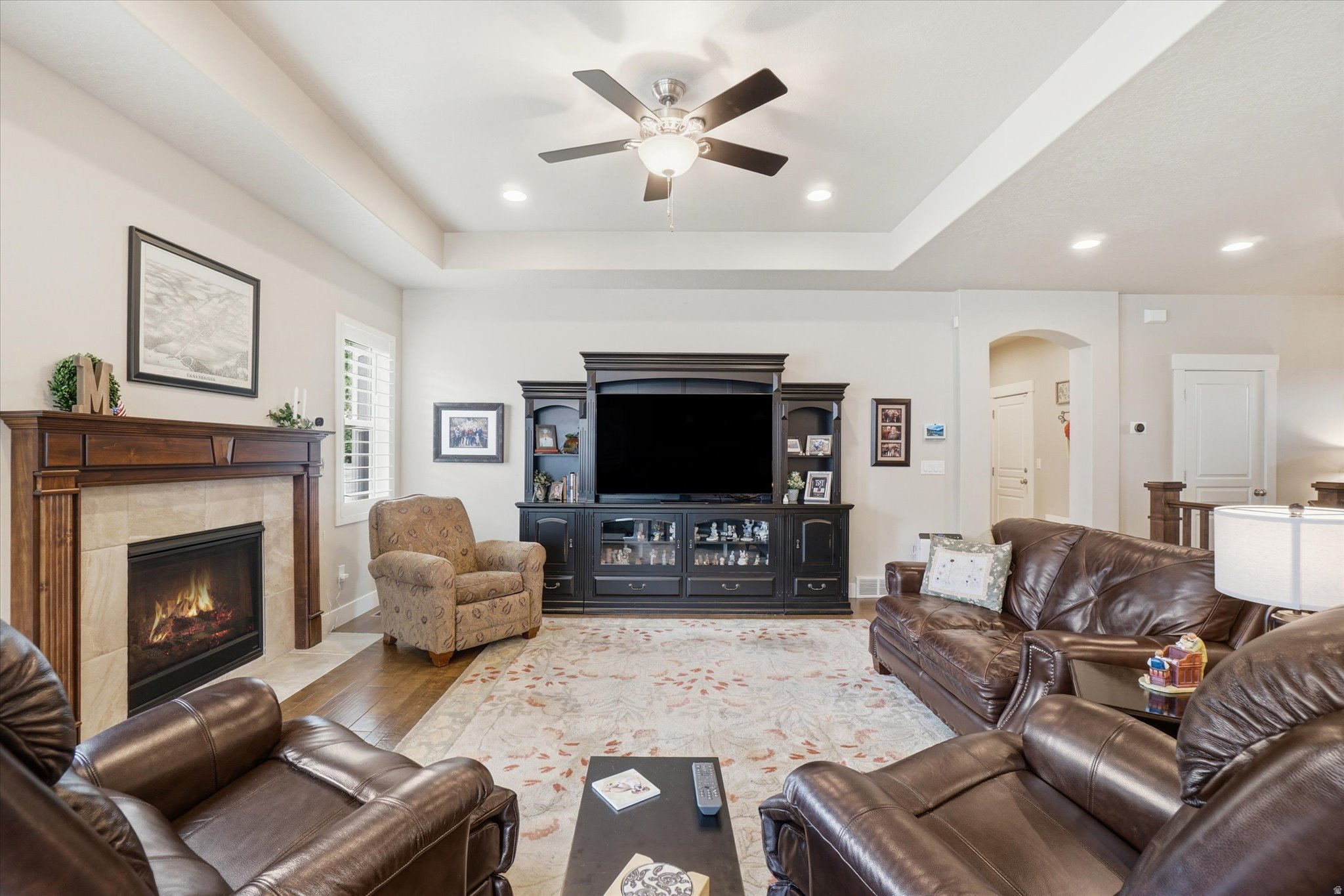 MYSTERY MEADOWS - Residential