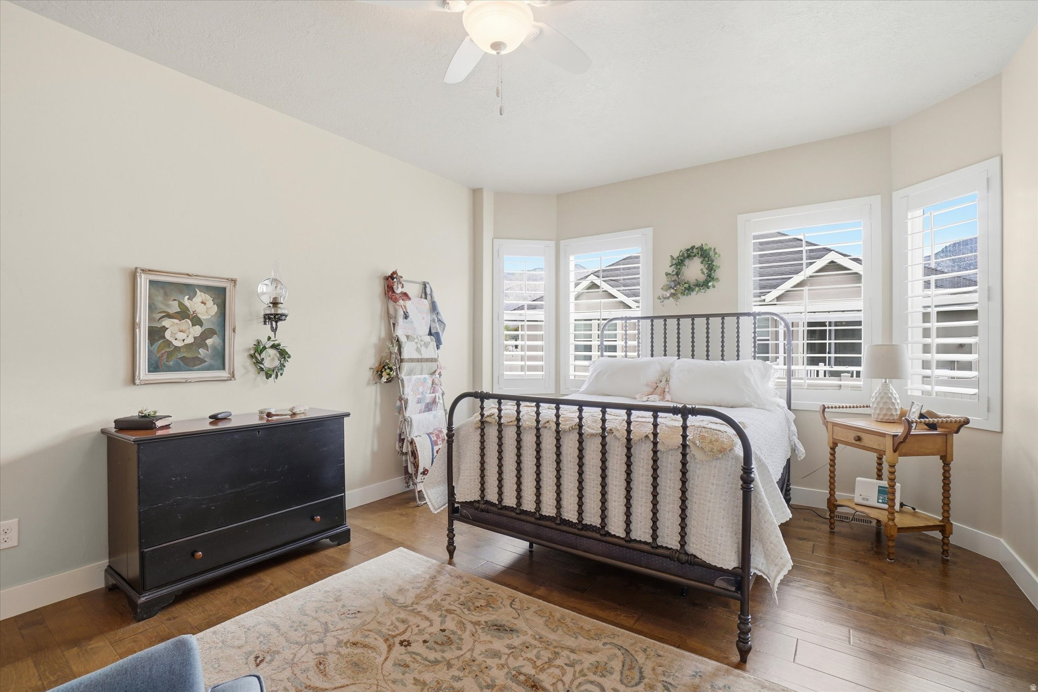 MYSTERY MEADOWS - Residential