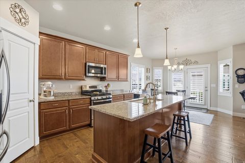 Tiny photo for 1690 N 60 W, North Ogden, UT 84404 (MLS # 2147276)