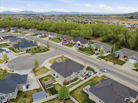 Tiny photo for 1690 N 60 W, North Ogden, UT 84404 (MLS # 2147276)