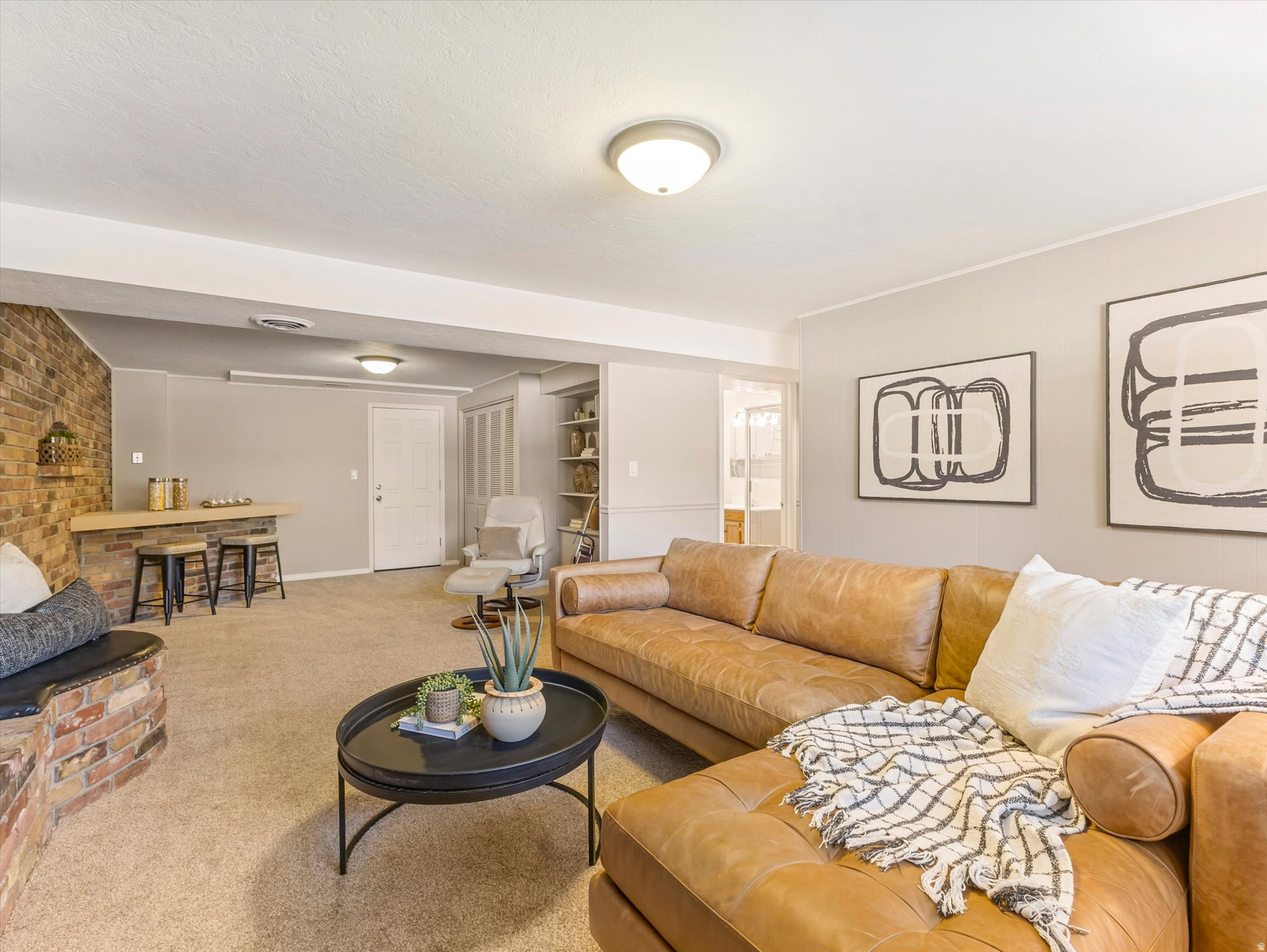 WILLOW CREEK - Residential