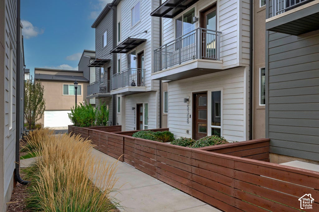 Photo of 5308 W CLARO VISTA WAY S, Herriman, UT 84096 (MLS # 2194024)