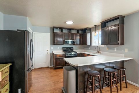 Tiny photo for 795 N 535 E, Pleasant Grove, UT 84062 (MLS # 2138657)