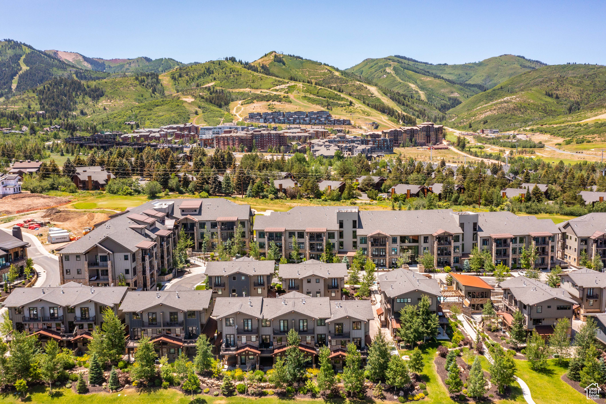 RESIDENCES AT BLACKSTONE PUD - Residential